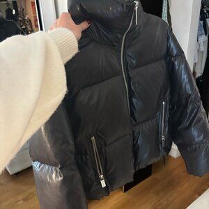 Leather puffer MK